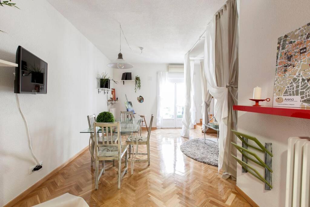 Homeabout Lavapies Apartment II Мадрид Екстериор снимка